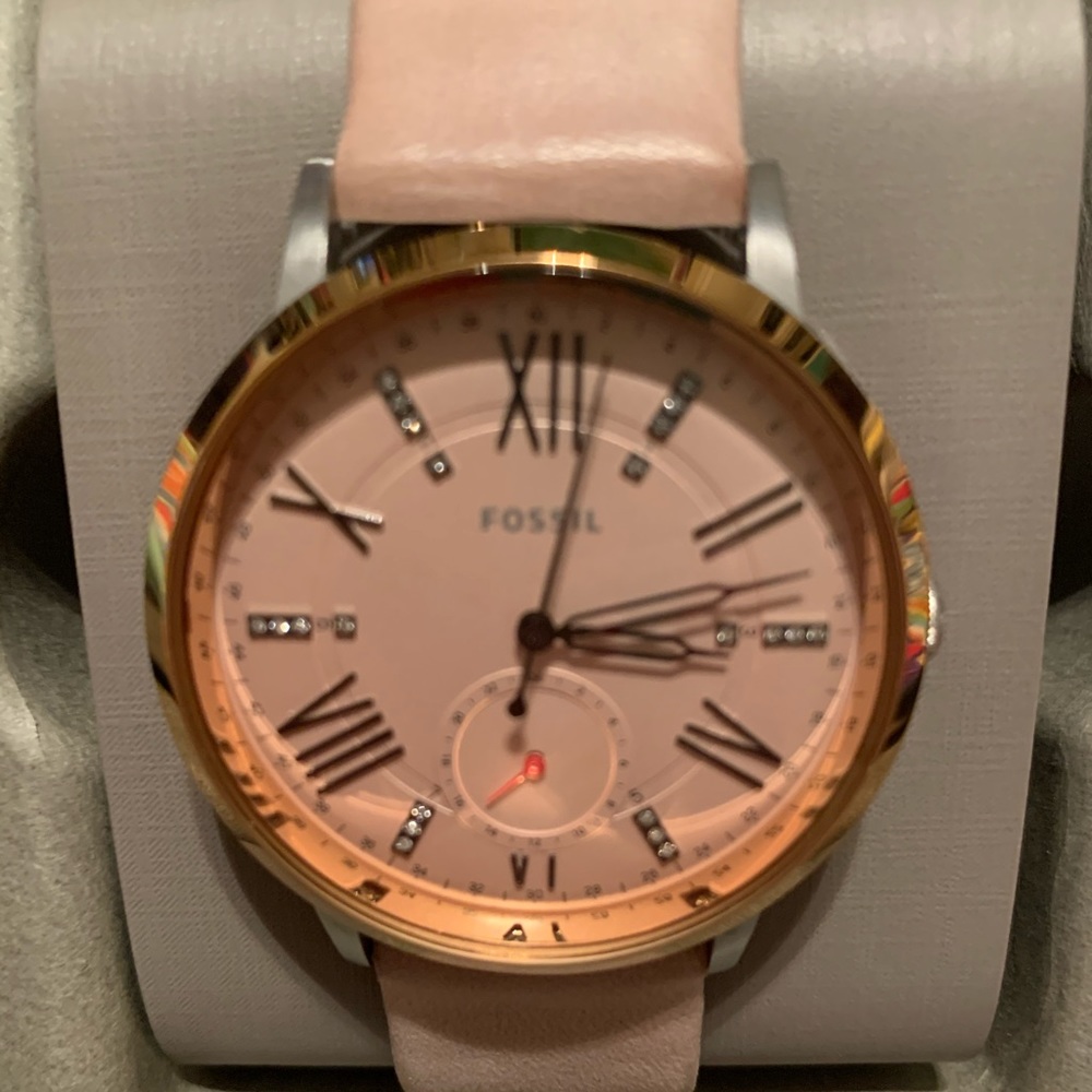 Fossil Watch - Picture 2 of 3